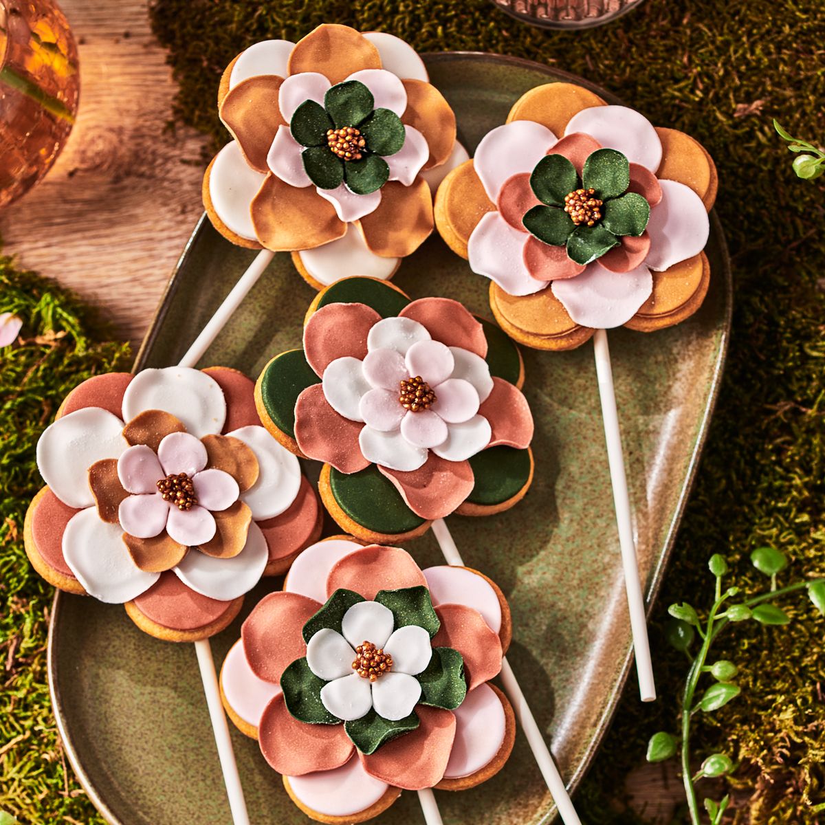 Funcakes - Pâte à sucre à paillettes vert foncée